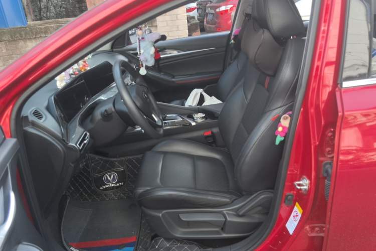 Used CHANGAN Eado 2020 PLUS Blue Whale NE 1.4T GDI DCT Prestige Model Left Front Seat