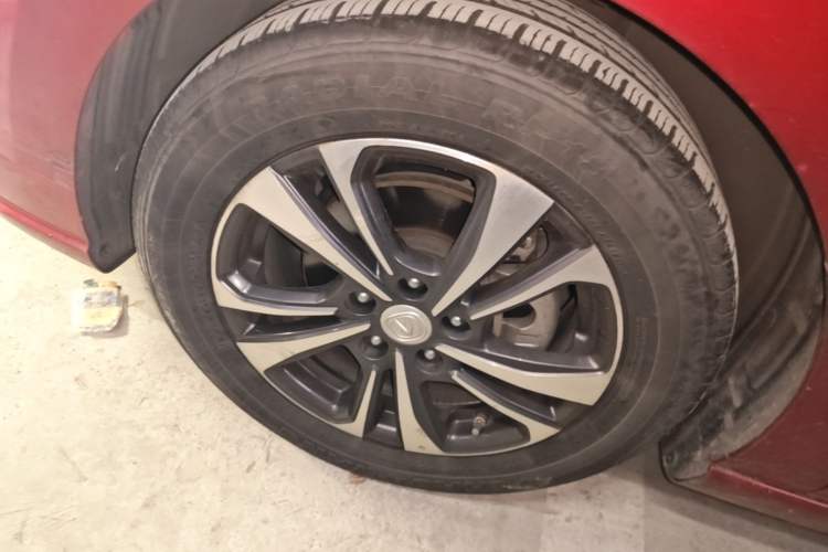 Used CHANGAN Eado 2020 PLUS 1.6L GDI Automatic Luxury Model Left Front Wheel Hub