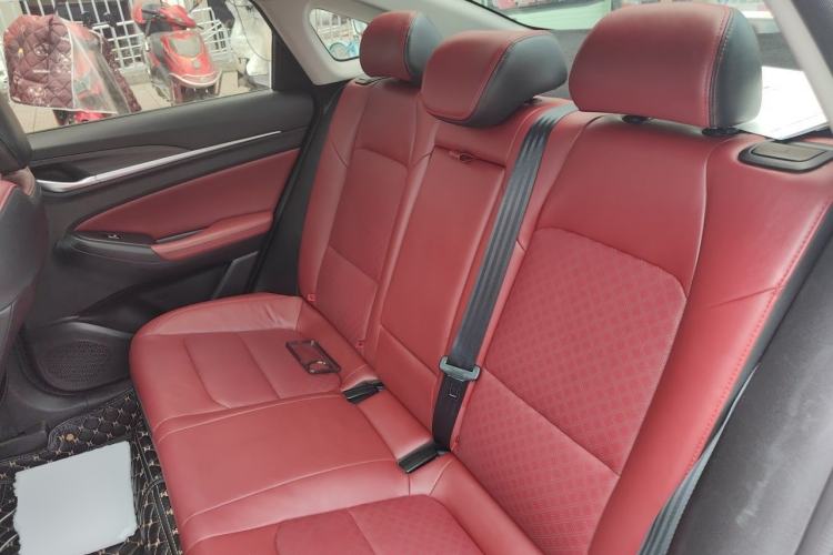 Used CHANGAN Eado 2020 PLUS Blue Whale NE 1.4T GDI DCT Flagship Model Left Rear Seat