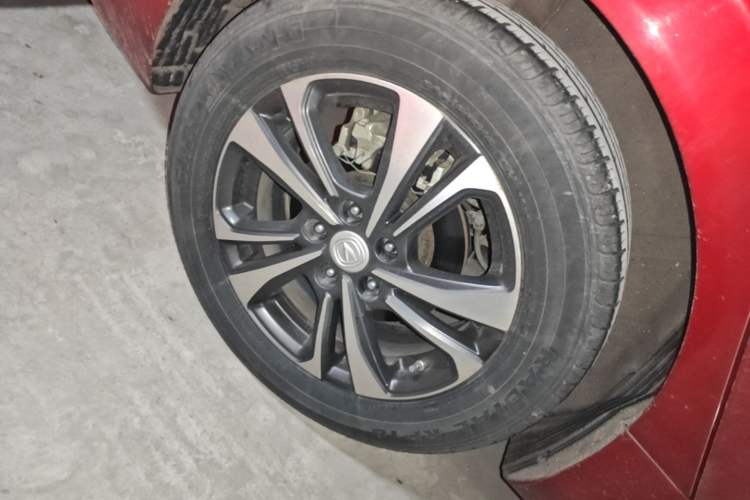 Used CHANGAN Eado 2020 PLUS 1.6L GDI Automatic Luxury Model Right Rear Wheel Hub