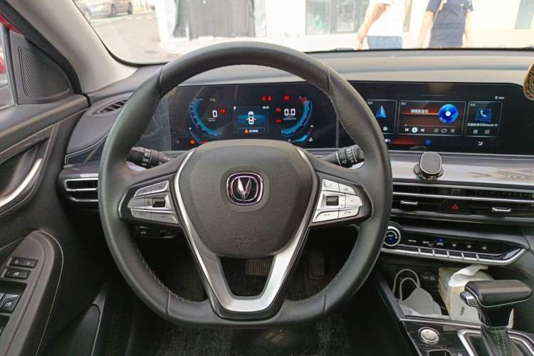 Used CHANGAN Eado 2020 PLUS 1.6L GDI Automatic Luxury Model Steering Wheel