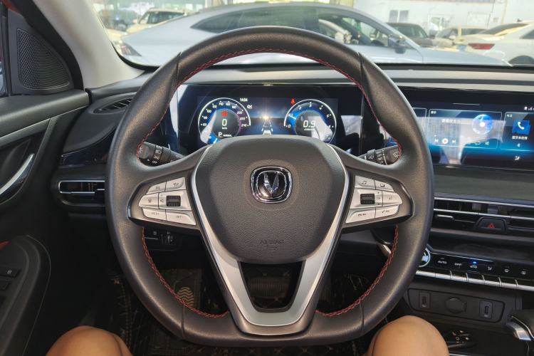 Used CHANGAN Eado 2020 PLUS Blue Whale NE 1.4T GDI DCT Flagship Model Steering Wheel