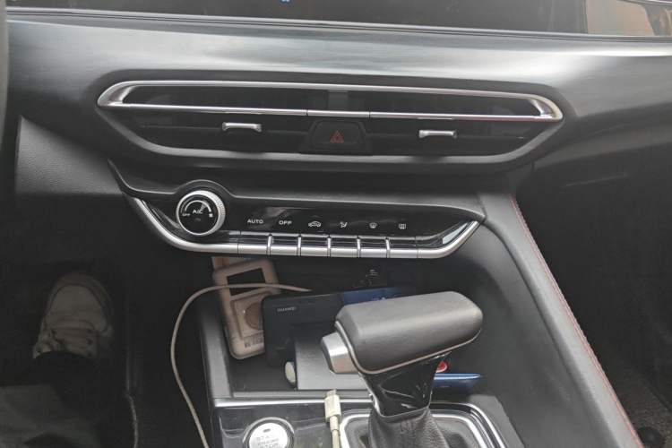 Used CHANGAN Eado 2020 PLUS Blue Whale NE 1.4T GDI DCT Flagship Model Audio And AC Panel