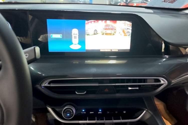 Used CHANGAN Eado 2020 PLUS Blue Whale NE 1.4T GDI DCT Prestige Model Audio And AC Panel