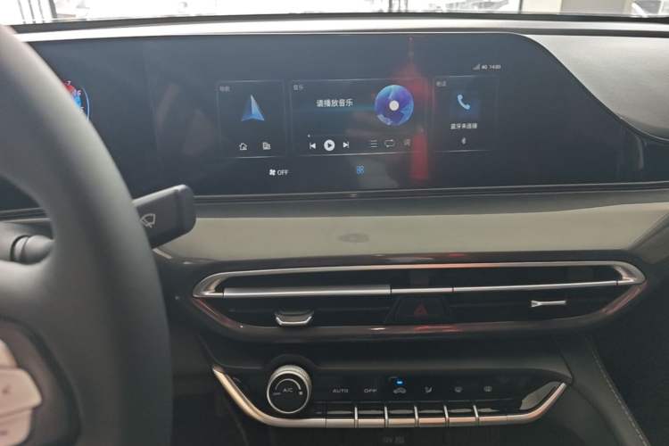 Used CHANGAN Eado 2020 PLUS Blue Whale NE 1.4T GDI DCT Prestige Model Audio And AC Panel