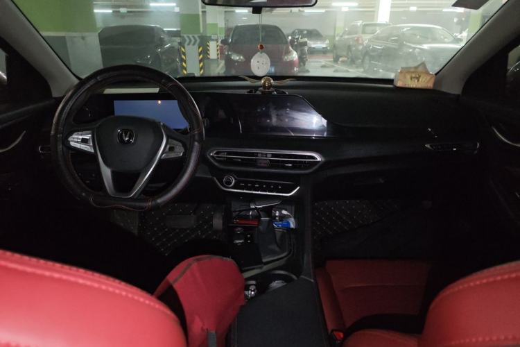 Used CHANGAN Eado 2020 PLUS Blue Whale NE 1.4T GDI DCT Flagship Model Center Console