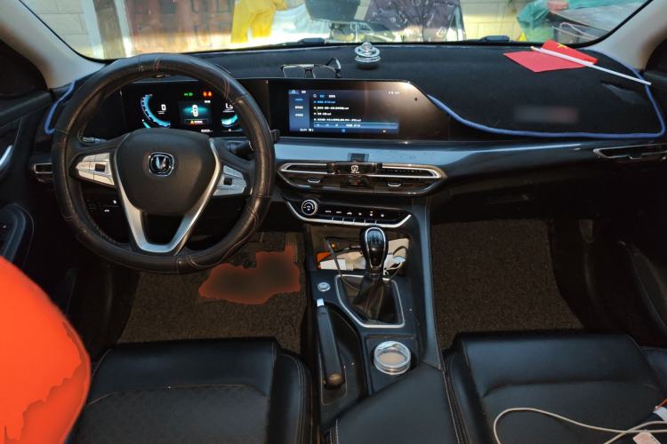 Used CHANGAN Eado 2020 PLUS 1.6L GDI Manual Luxury Model Center Console