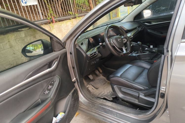 Used CHANGAN Eado 2020 PLUS 1.6L GDI Manual Luxury Model Driver Seat
