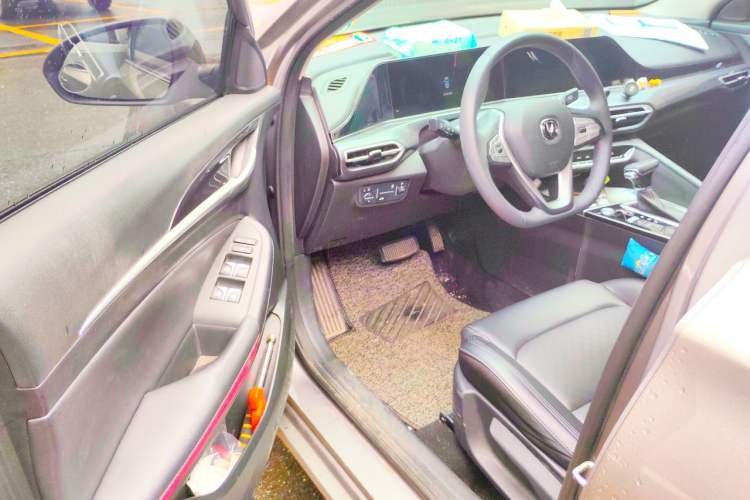 Used CHANGAN Eado 2020 PLUS Blue Whale NE 1.4T GDI DCT Prestige Model Driver Seat