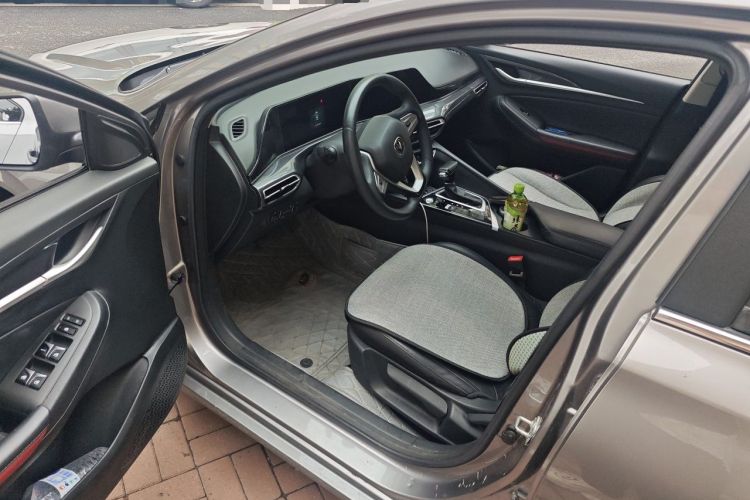 Used CHANGAN Eado 2020 PLUS 1.6L GDI Automatic Luxury Model Driver Seat