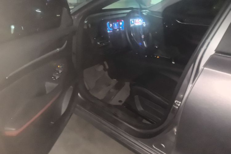 Used CHANGAN Eado 2020 PLUS Million Edition 1.6L GDI CVT Luxury Model Driver Seat