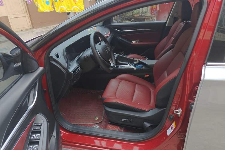 Used CHANGAN Eado 2020 PLUS Blue Whale NE 1.4T GDI DCT Flagship Model Driver Seat