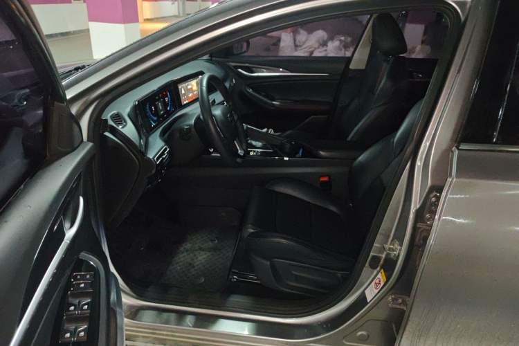 Used CHANGAN Eado 2020 PLUS Blue Whale NE 1.4T GDI DCT Prestige Model Driver Seat