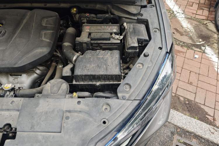 Used CHANGAN Eado 2020 PLUS 1.6L GDI Automatic Luxury Model Engine Bay Left