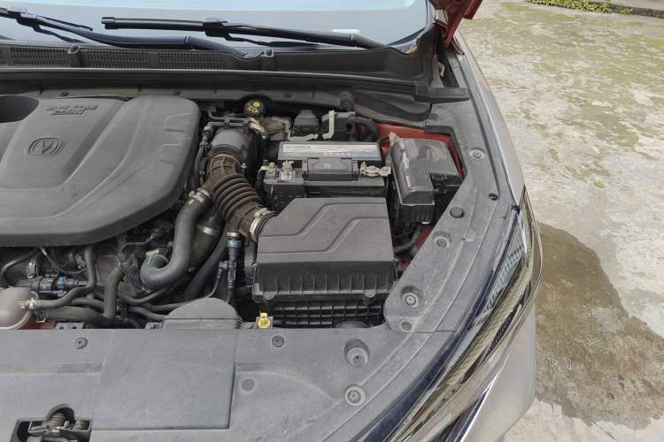 Used CHANGAN Eado 2020 PLUS Blue Whale NE 1.4T GDI DCT Flagship Model Engine Bay Left