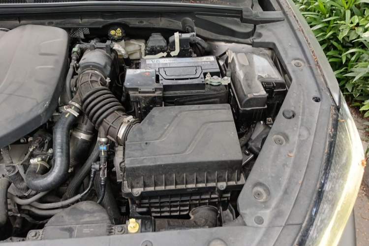 Used CHANGAN Eado 2020 PLUS Blue Whale NE 1.4T GDI DCT Flagship Model Engine Bay Left