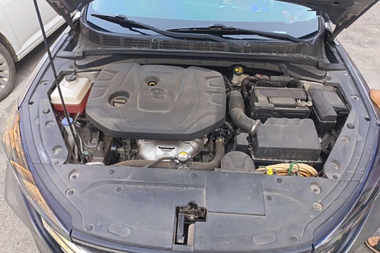 Used CHANGAN Eado 2020 PLUS 1.6L GDI Manual Luxury Model Engine Bay