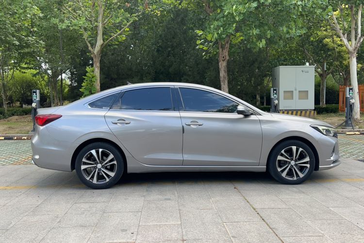 Used CHANGAN Eado 2020 PLUS Blue Whale NE 1.4T GDI DCT Flagship Model Exterior 3