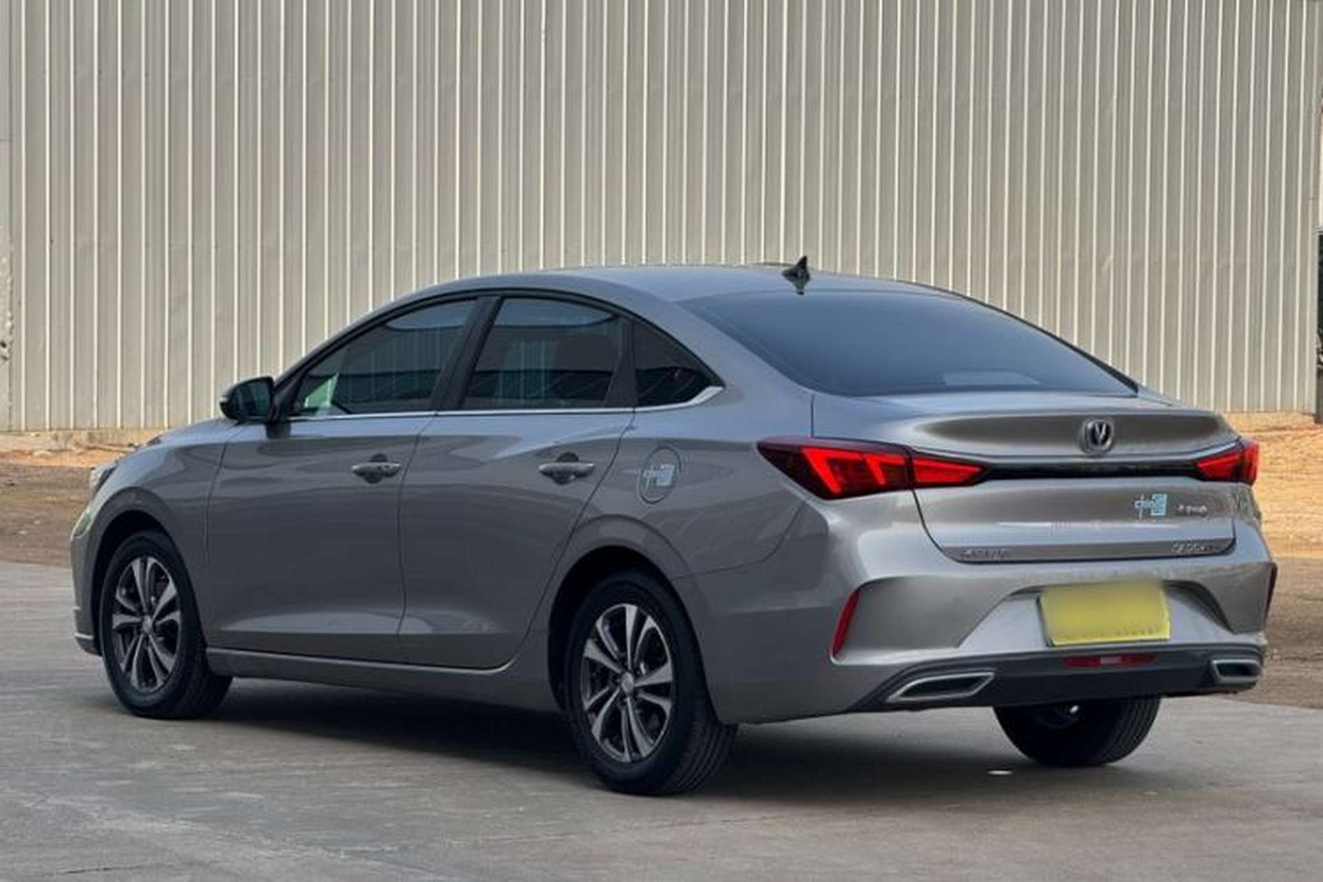 Used CHANGAN Eado 2020 PLUS Million Edition 1.6L GDI CVT Luxury Model Exterior 3