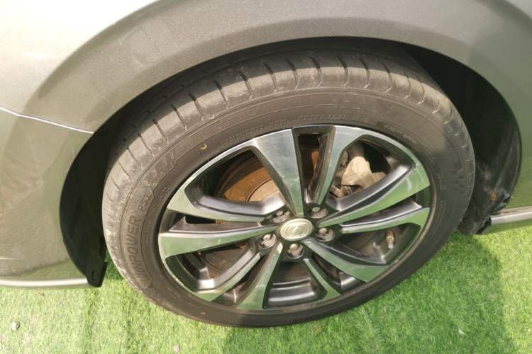 Used CHANGAN Eado 2020 PLUS Blue Whale NE 1.4T GDI DCT Flagship Model Exterior 4