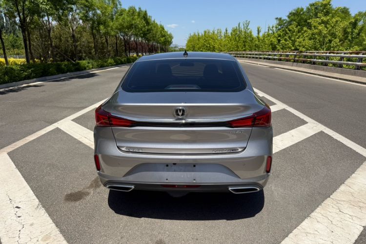 Used CHANGAN Eado 2020 PLUS Blue Whale NE 1.4T GDI DCT Prestige Model Exterior 5