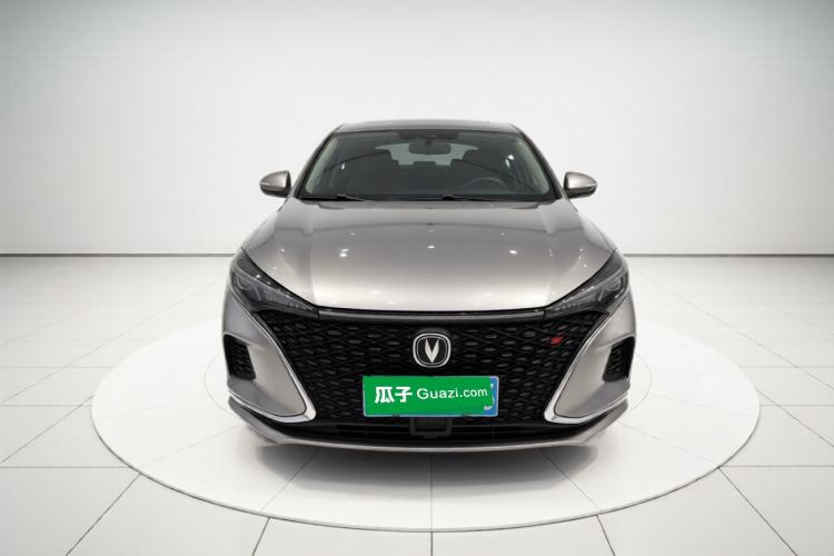Used CHANGAN Eado 2020 PLUS Blue Whale NE 1.4T GDI DCT Flagship Model Front