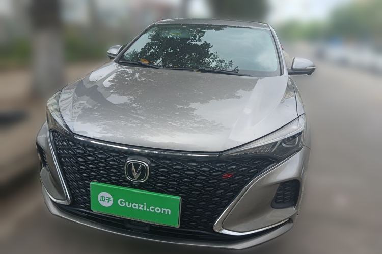Used CHANGAN Eado 2020 PLUS Blue Whale NE 1.4T GDI DCT Flagship Model Front