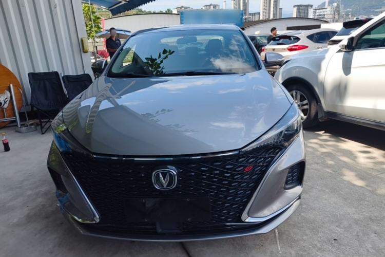 Used CHANGAN Eado 2020 PLUS Blue Whale NE 1.4T GDI DCT Flagship Model Front