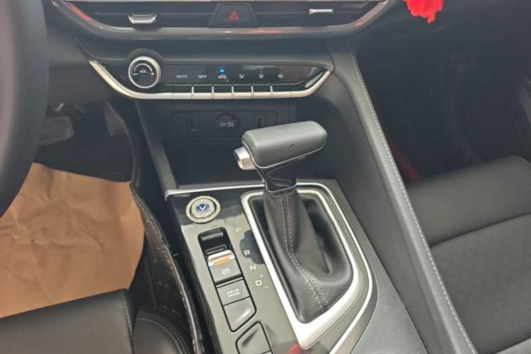 Used CHANGAN Eado 2020 PLUS Blue Whale NE 1.4T GDI DCT Prestige Model Gear Lever
