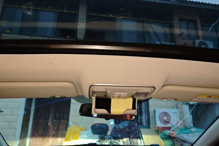 Used CHANGAN Eado 2020 PLUS 1.6L GDI Manual Luxury Model Headliner