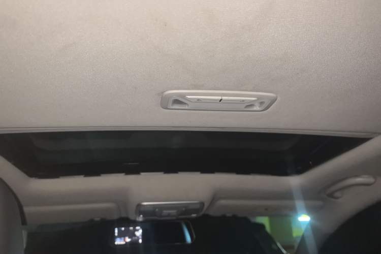 Used CHANGAN Eado 2020 PLUS Million Edition 1.6L GDI CVT Luxury Model Headliner