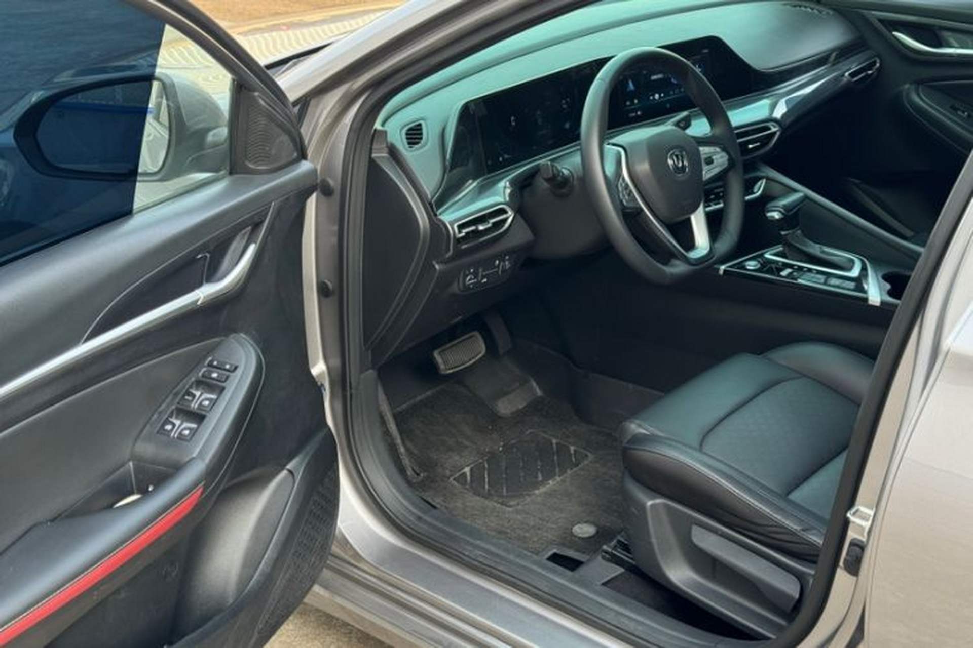 Used CHANGAN Eado 2020 PLUS Million Edition 1.6L GDI CVT Luxury Model Interior 4
