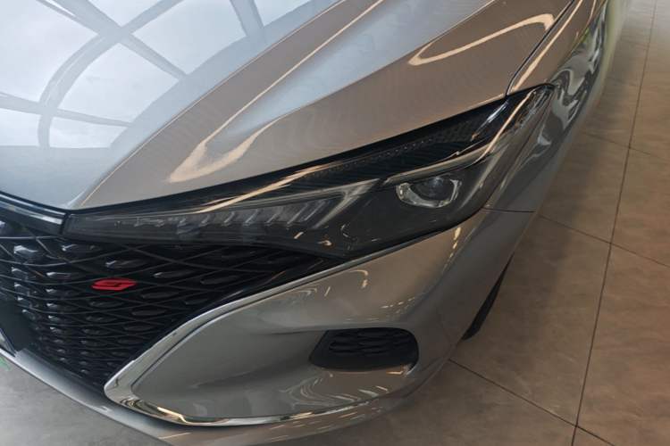 Used CHANGAN Eado 2020 PLUS Blue Whale NE 1.4T GDI DCT Prestige Model Left Front Headlight