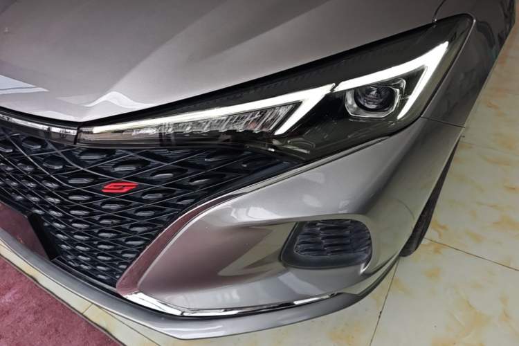 Used CHANGAN Eado 2020 PLUS Blue Whale NE 1.4T GDI DCT Prestige Model Left Front Headlight