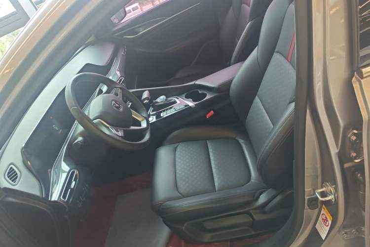 Used CHANGAN Eado 2020 PLUS Blue Whale NE 1.4T GDI DCT Prestige Model Left Front Seat
