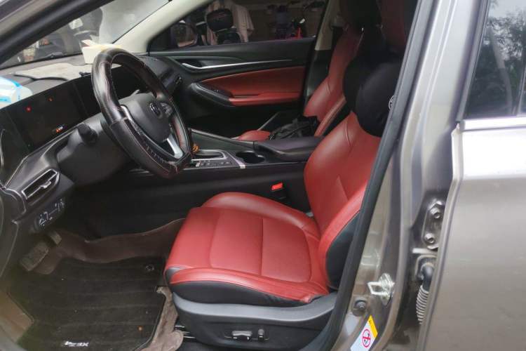 Used CHANGAN Eado 2020 PLUS Blue Whale NE 1.4T GDI DCT Flagship Model Left Front Seat