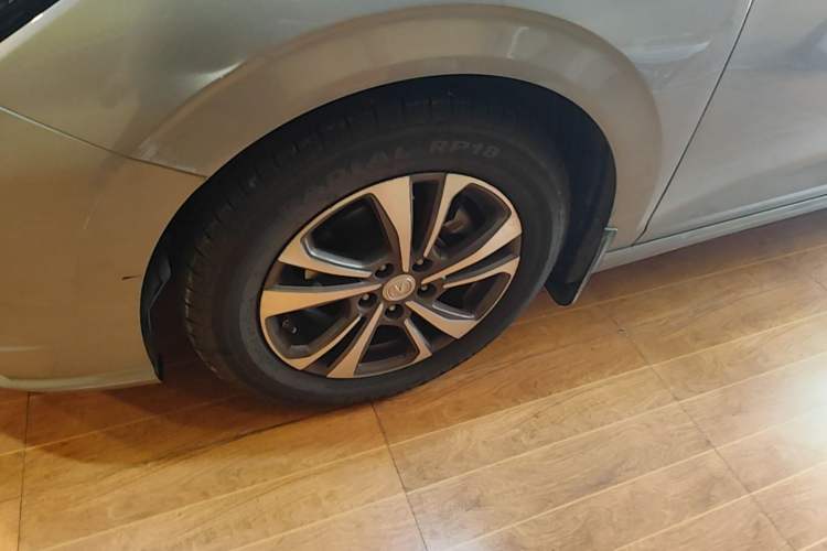 Used CHANGAN Eado 2020 PLUS 1.6L GDI Manual Luxury Model Left Front Wheel Hub