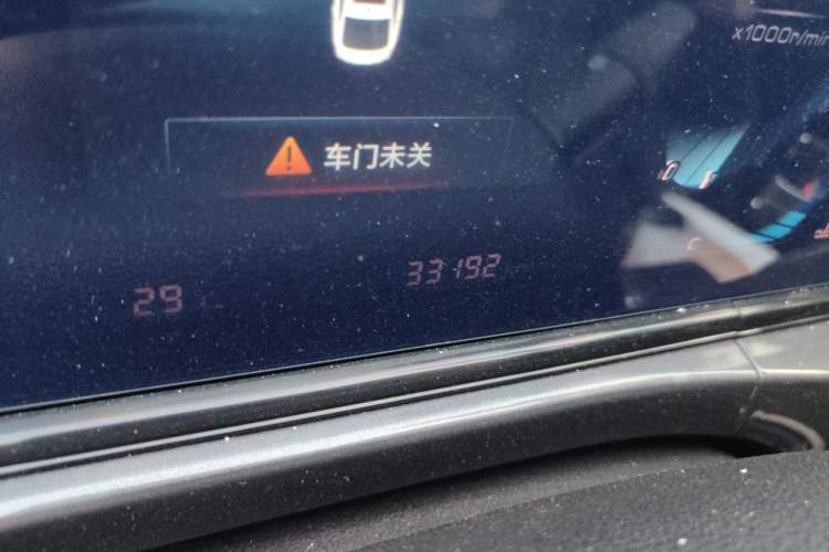 Used CHANGAN Eado 2020 PLUS Blue Whale NE 1.4T GDI DCT Prestige Model Odometer Close Up
