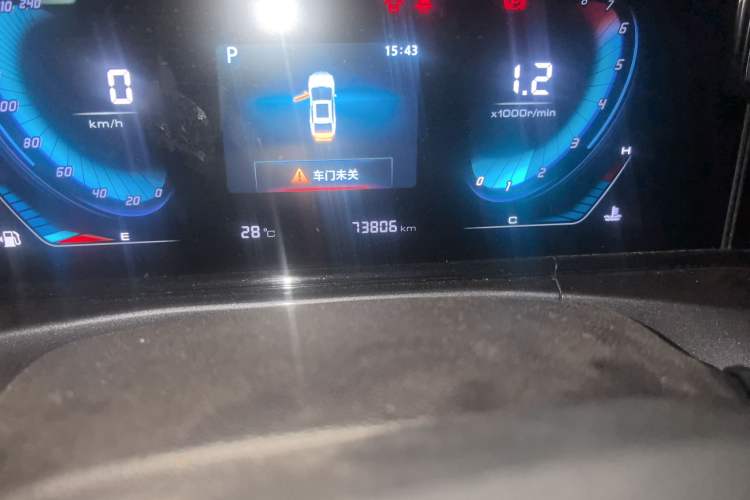 Used CHANGAN Eado 2020 PLUS Million Edition 1.6L GDI CVT Luxury Model Odometer Close Up