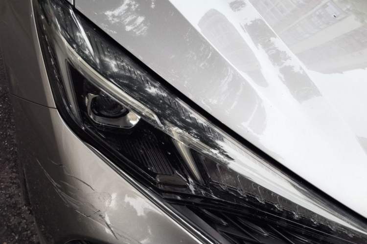 Used CHANGAN Eado 2020 PLUS Blue Whale NE 1.4T GDI DCT Flagship Model Right Front Headlight