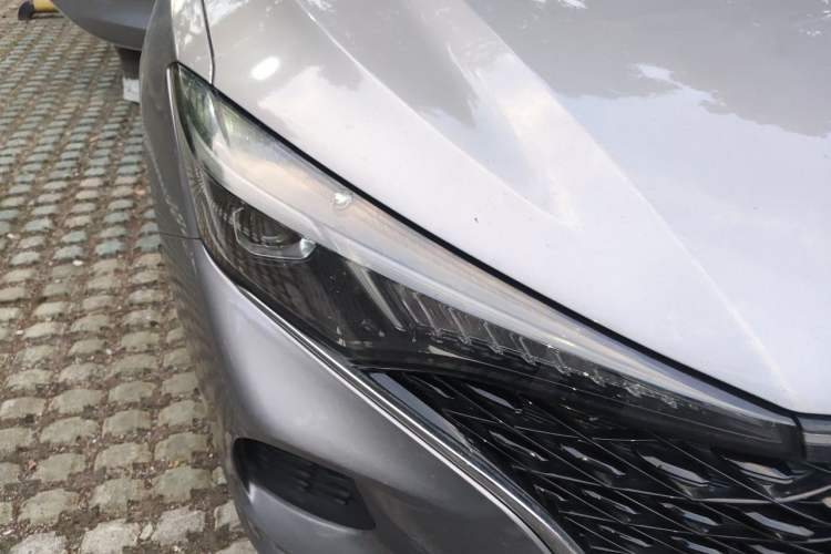 Used CHANGAN Eado 2020 PLUS Blue Whale NE 1.4T GDI DCT Flagship Model Right Front Headlight