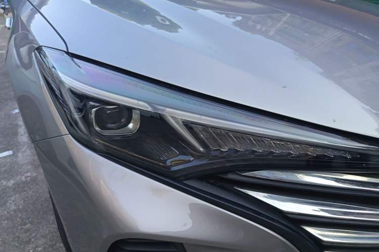 Used CHANGAN Eado 2020 PLUS 1.6L GDI Manual Luxury Model Right Front Headlight