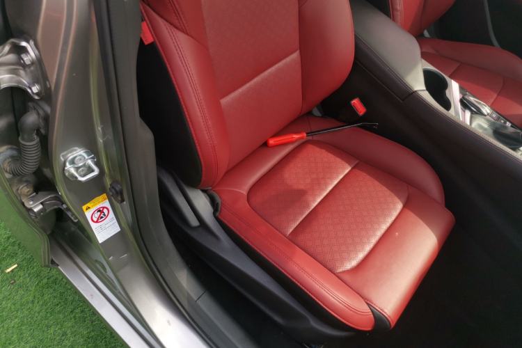 Used CHANGAN Eado 2020 PLUS Blue Whale NE 1.4T GDI DCT Flagship Model Right Front Seat