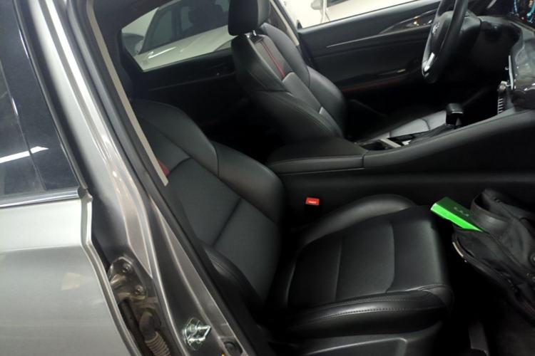 Used CHANGAN Eado 2020 PLUS Blue Whale NE 1.4T GDI DCT Prestige Model Right Front Seat