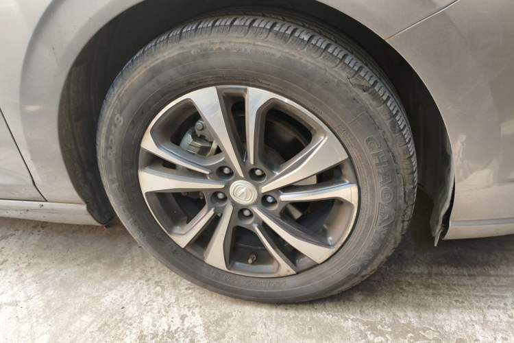 Used CHANGAN Eado 2020 PLUS 1.6L GDI Manual Luxury Model Right Front Wheel Hub
