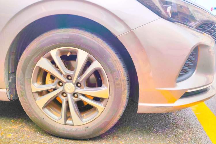 Used CHANGAN Eado 2020 PLUS Blue Whale NE 1.4T GDI DCT Prestige Model Right Front Wheel Hub