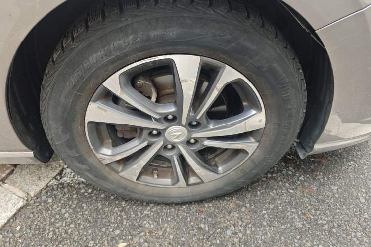 Used CHANGAN Eado 2020 PLUS 1.6L GDI Automatic Luxury Model Right Front Wheel Hub