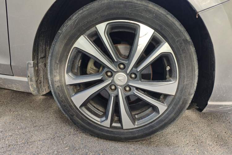 Used CHANGAN Eado 2020 PLUS Blue Whale NE 1.4T GDI DCT Flagship Model Right Front Wheel Hub