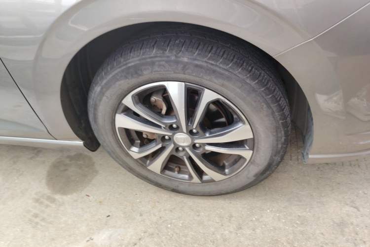 Used CHANGAN Eado 2020 PLUS Blue Whale NE 1.4T GDI DCT Prestige Model Right Front Wheel Hub