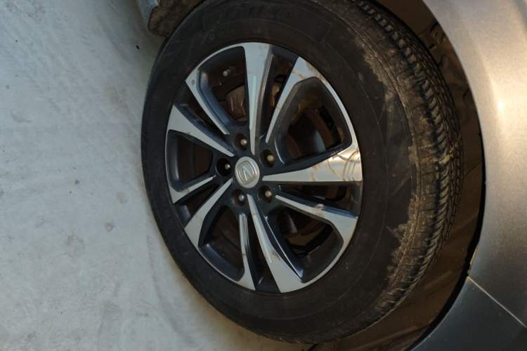 Used CHANGAN Eado 2020 PLUS 1.6L GDI Manual Luxury Model Right Front Wheel Hub